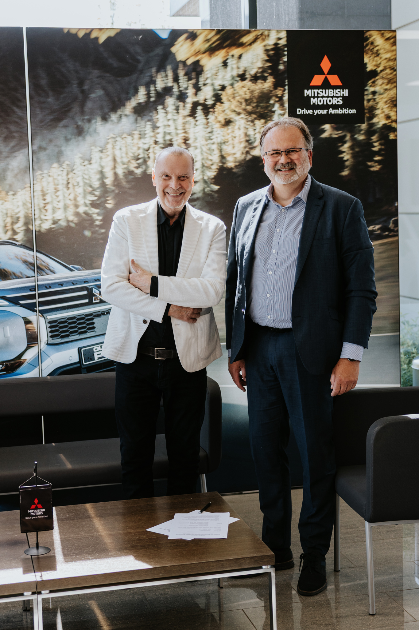 Nové Mitsubishi OUTLANDER PHEV 4X4 - Štefan Margita